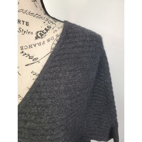 VINCE. Sweater Top Womens Sz S 100% Cashmere Asymmetric Rib Short Sleeves Gray - Picture 4 of 12